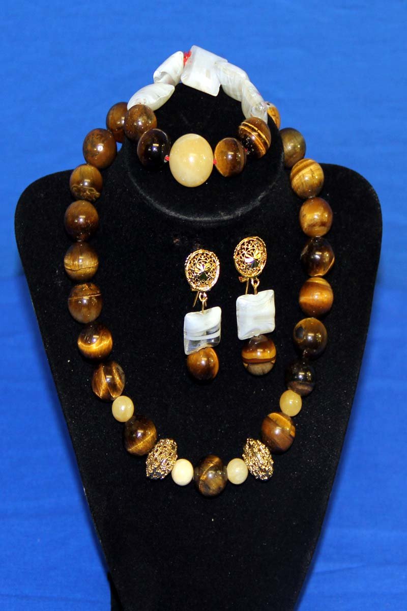 Fantastic African Traditional Necklace  BC1079